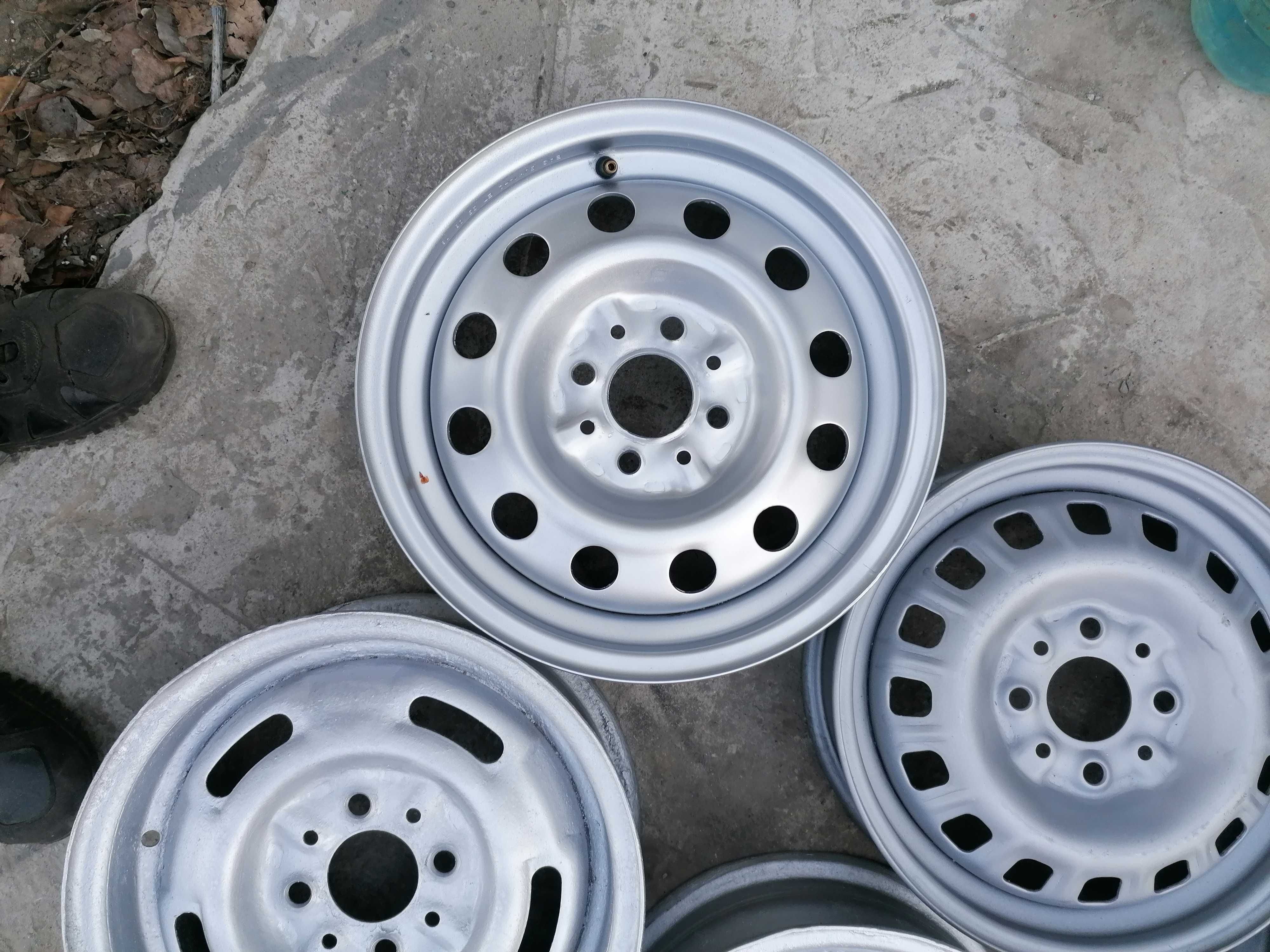 Продам диски  ВАЗ 4 98 13