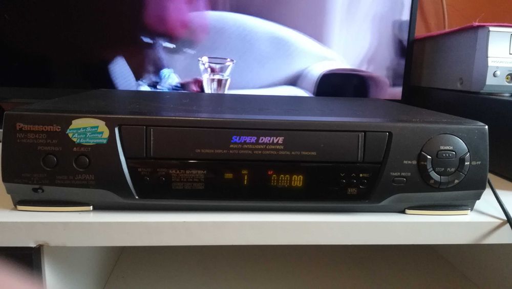 Magnetowid Panasonic z pilotem, Funai oraz odtwarzacz video otake !!!