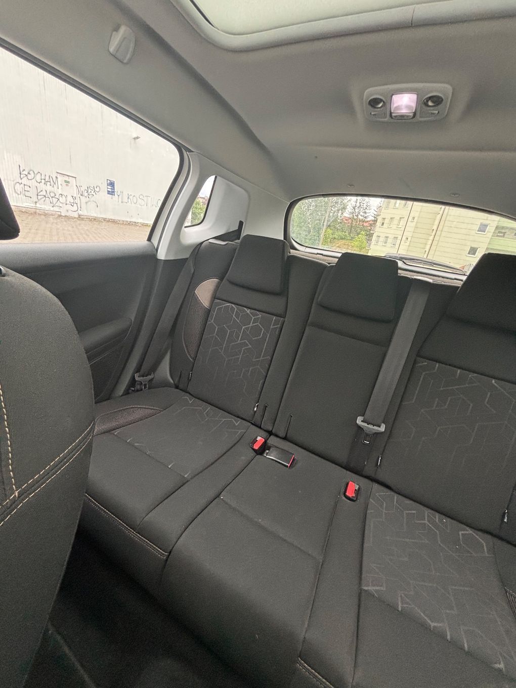 Peugeot 2008 PEUGEOT 2008 1.2 benzyna