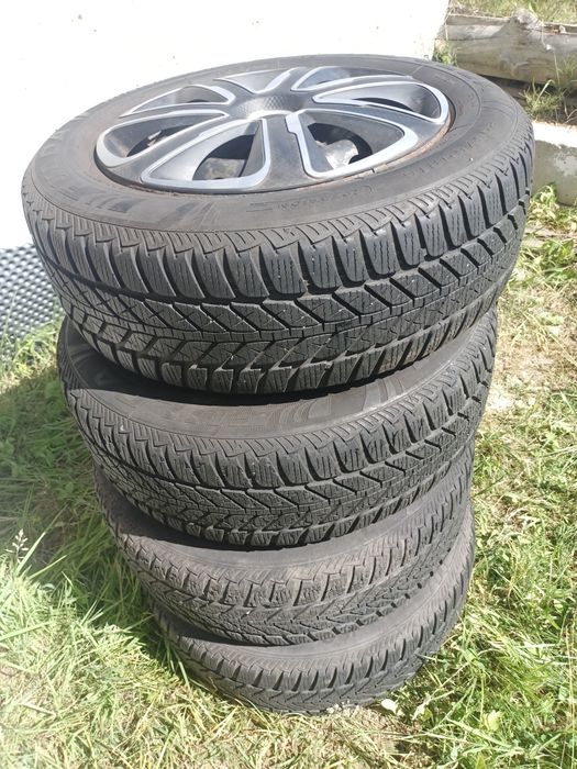 Шини 205/60 R16 з метал. дисками