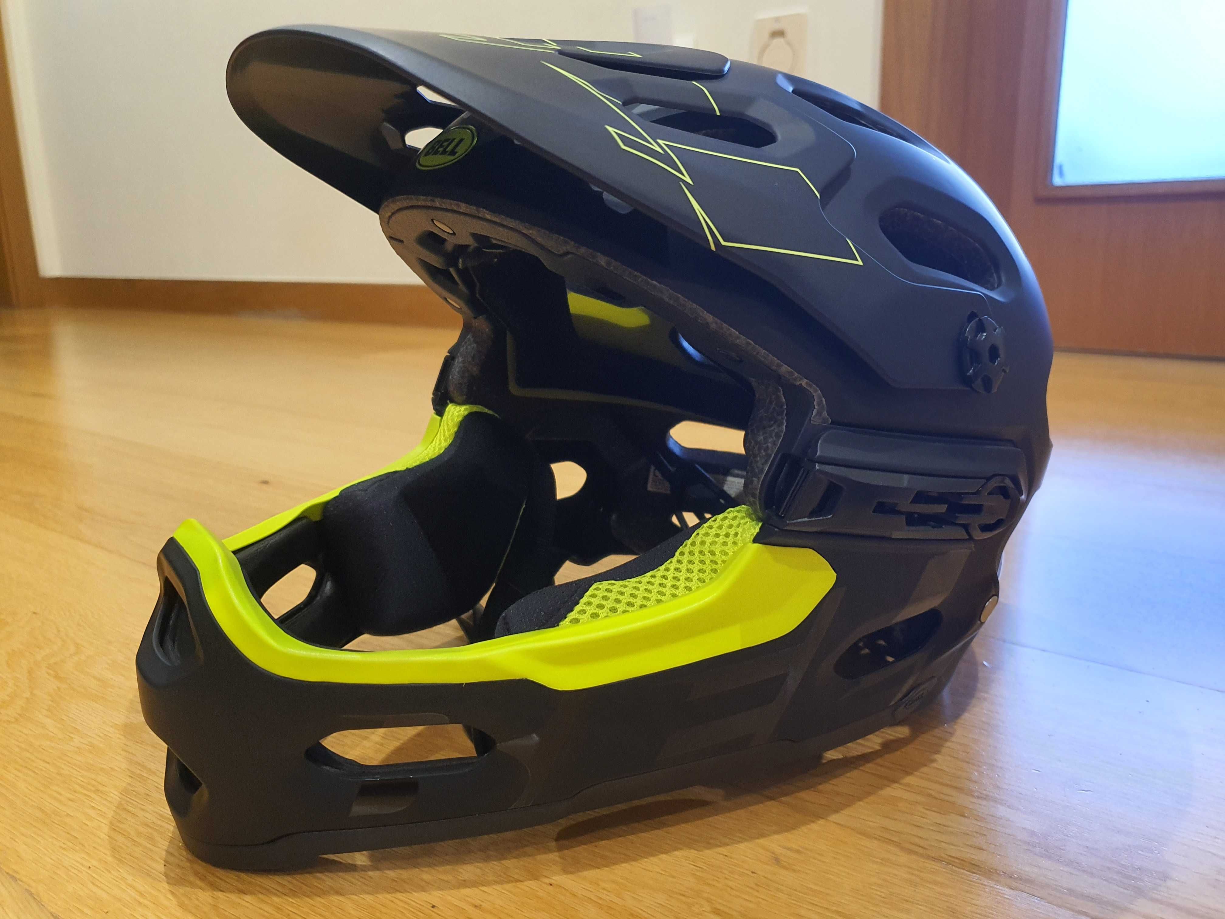 BELL Super DH MIPS, capacete downhill, enduro, tamanho L, como novo