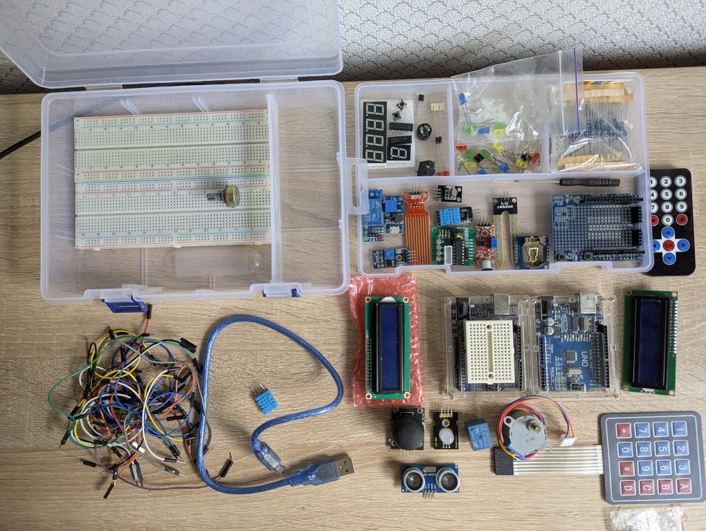 Набір Arduino + датчики