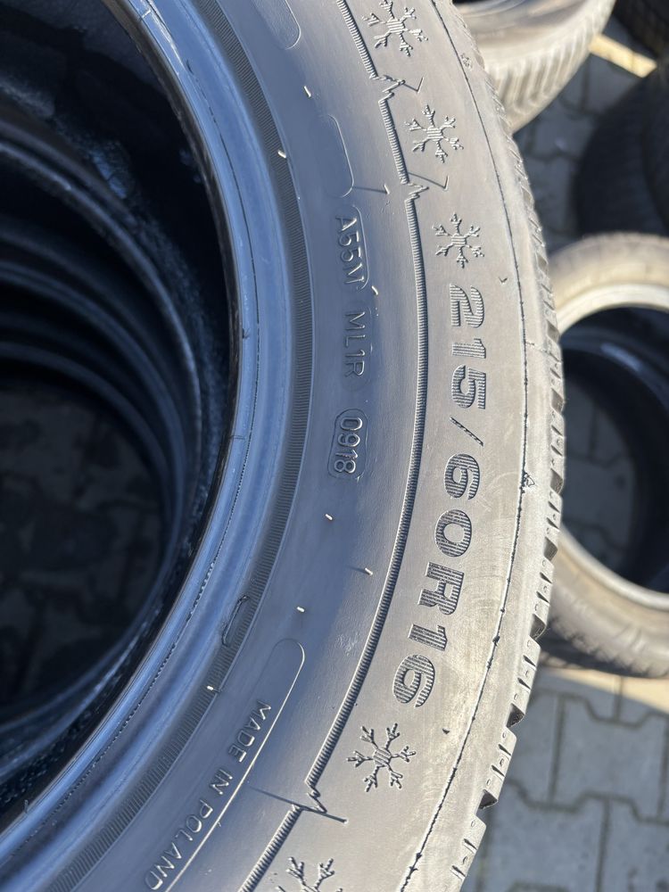 Komplet opon zimowych 215/60 R16 Dunlop