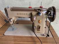 Maquina de costura Singer
