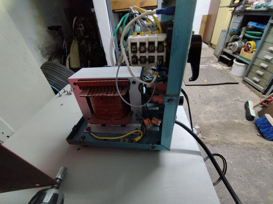 Prostownik na bazie Bester BZB 24/10 okazja