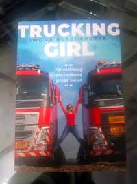 Trucking Girl - Iwona Blecharczyk