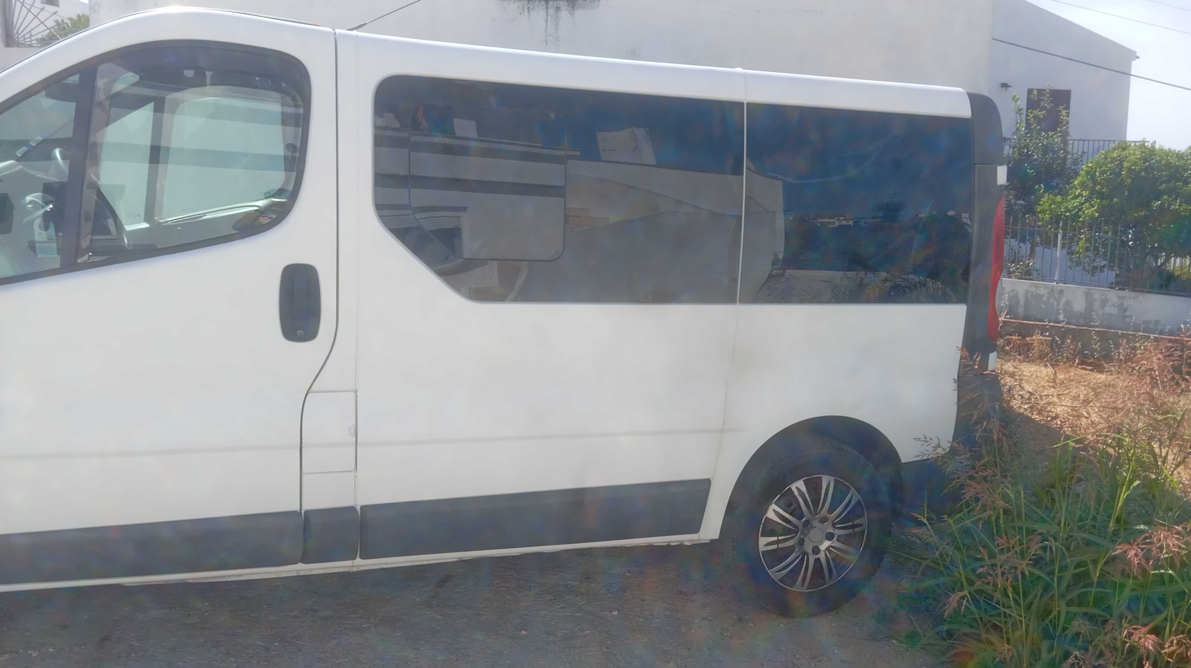 Renault traffic de 9 lugares