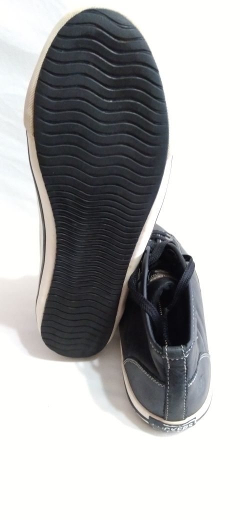 Dockers Sneakers 39р