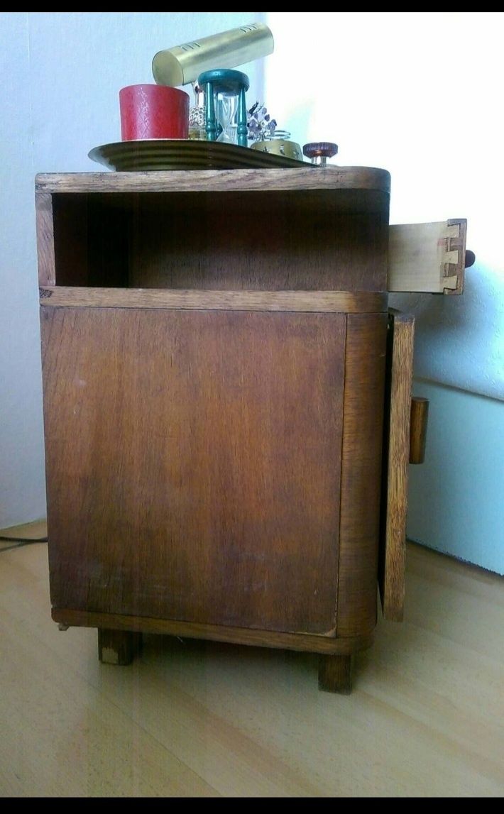 Drewniana szafka zaokrąglona w retro stylu 30's 40's 50's 60's 70's