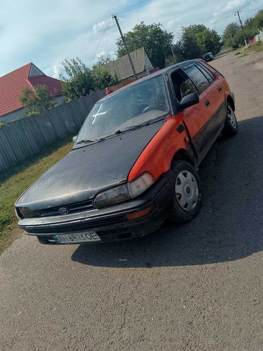 toyota corolla 1990