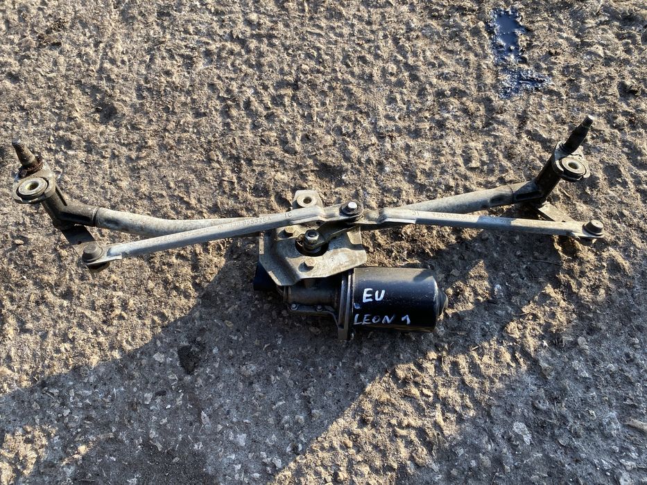 Seat Leon 1 mechanizm wycieraczek wycieraczki przod