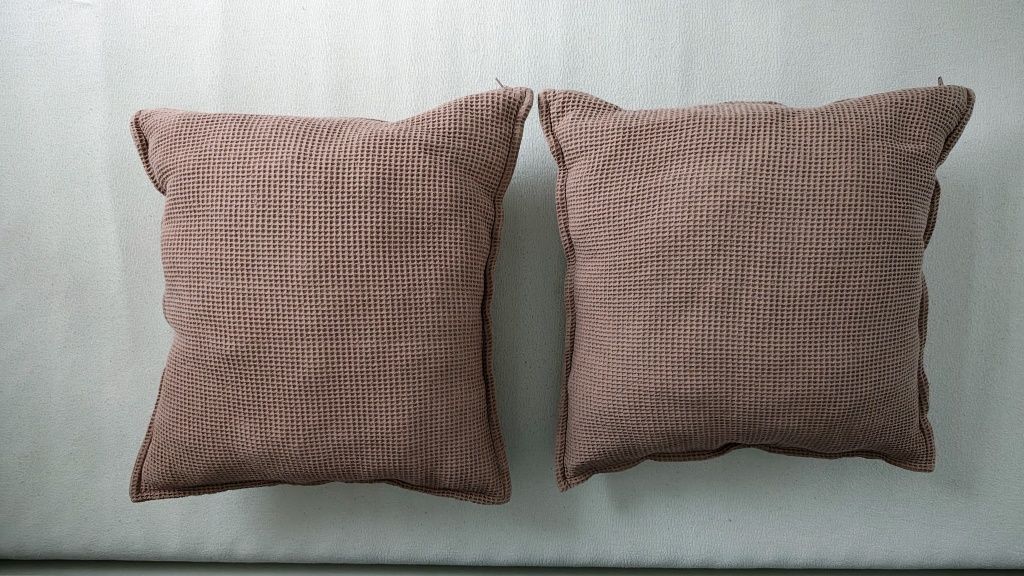 2 poduszki IKEA KLOTSTARR dekoracyjne 50x50cm blady róż + wypełnienie