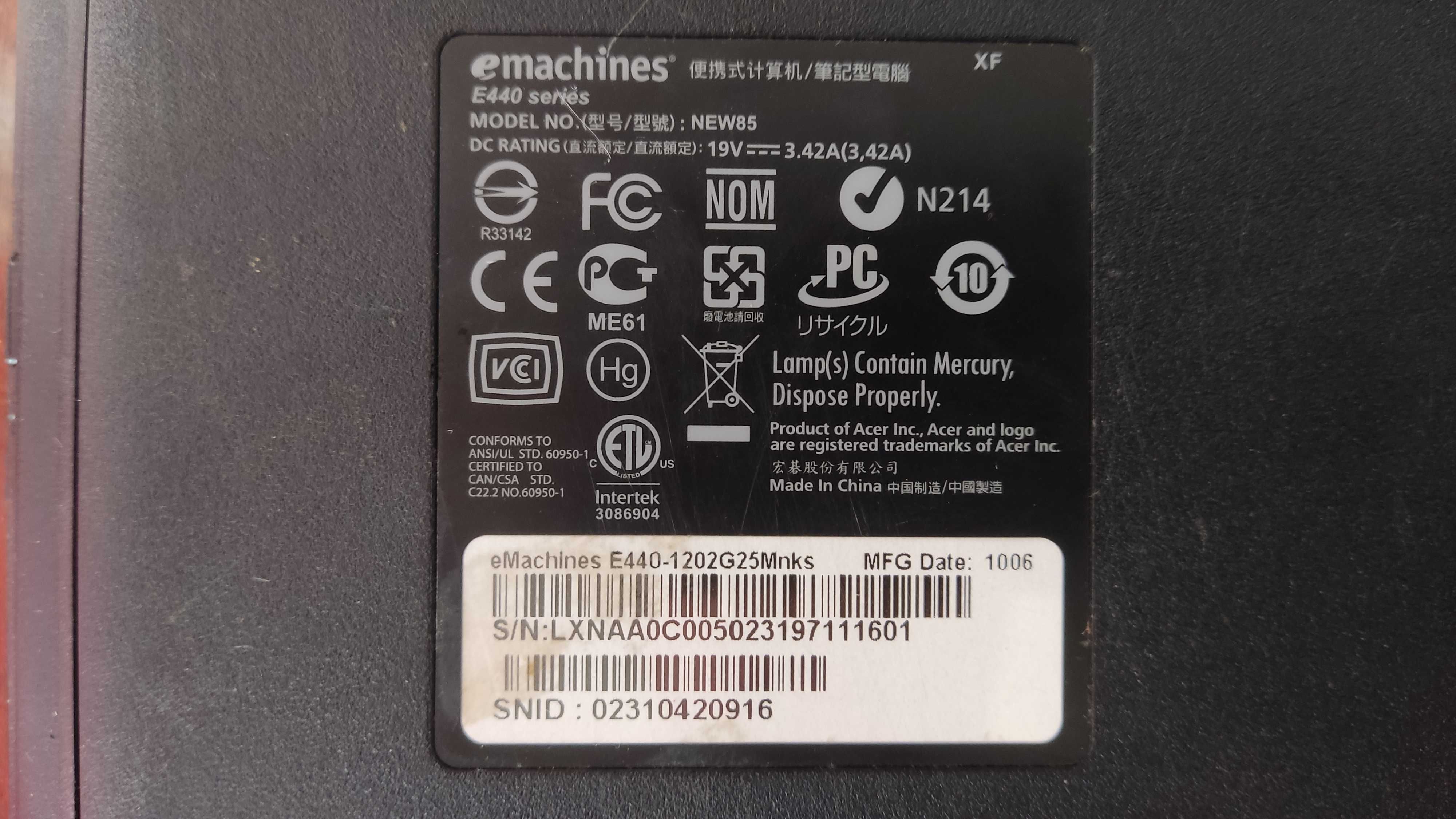 Ноутбук Acer eMachines E440-1202G25Mnks 3 ядра/4 память/500hdd