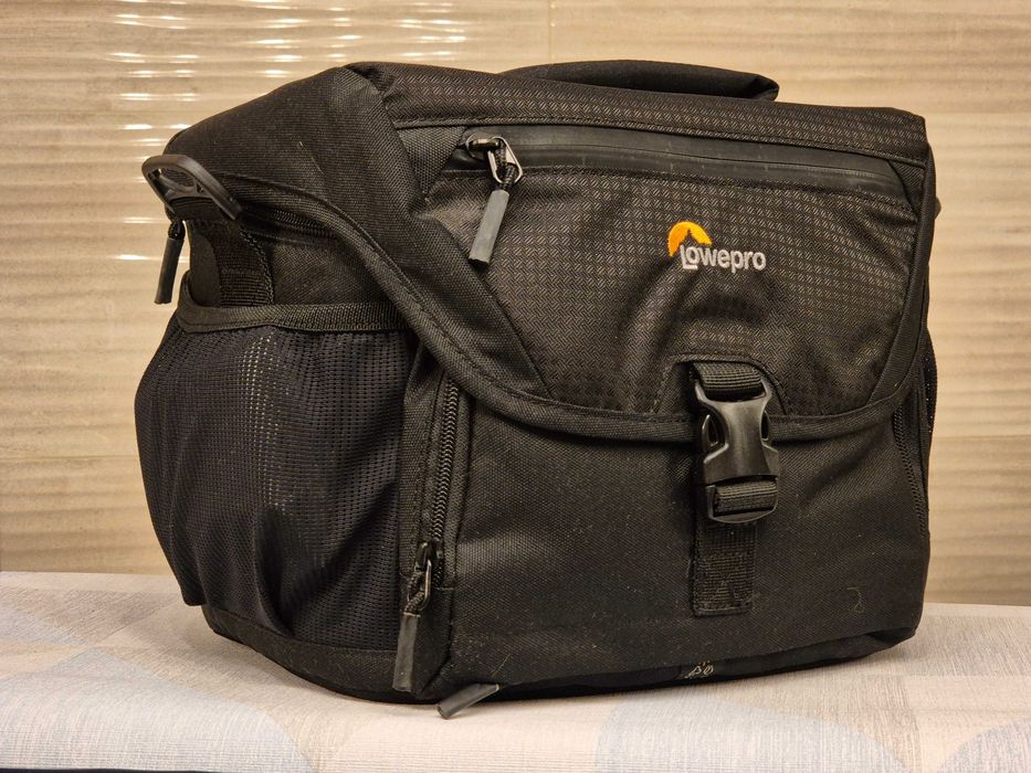 Torba na aparat Lowepro Nova 180 AW II