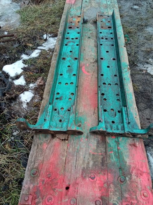 Ланжирони, ланжирони ЮМЗ, правий, лівий