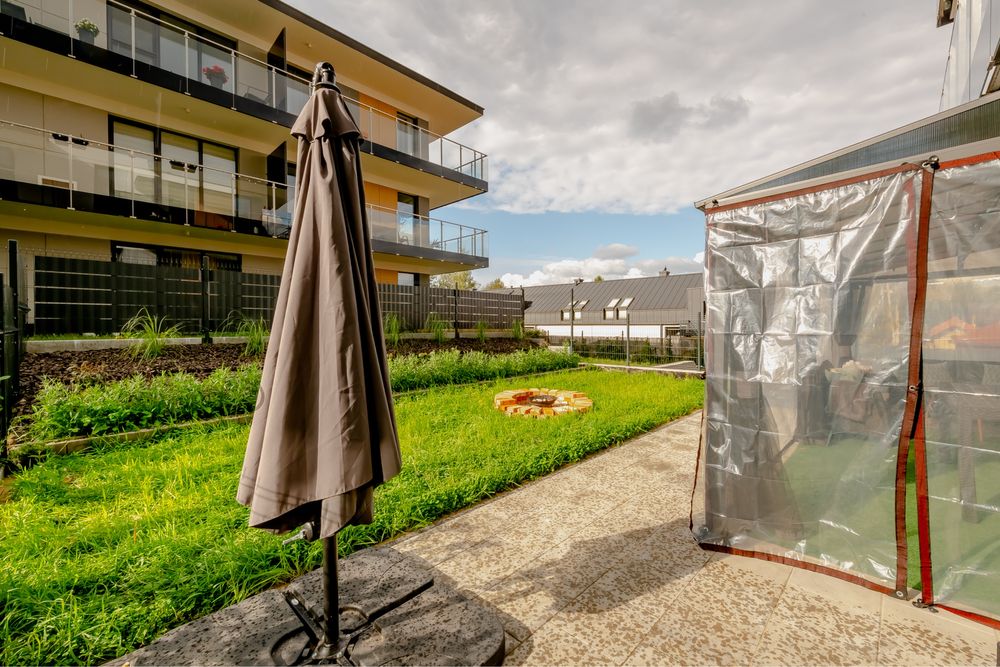 Idealne dla Pary 43m2 Dwa Pokoje z Ogromnym Tarasem na Wynajem