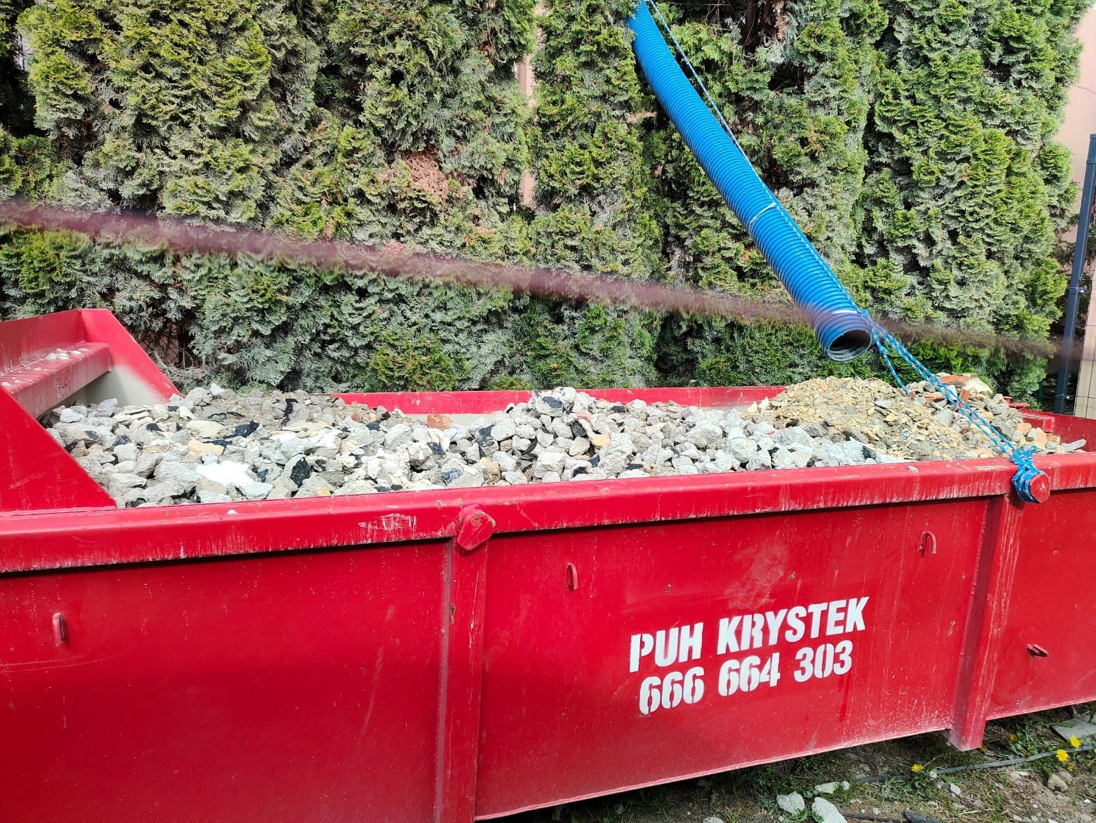 Kontener na gałęzie, śmieci budowlane, gruz, gabaryty oraz śnieg