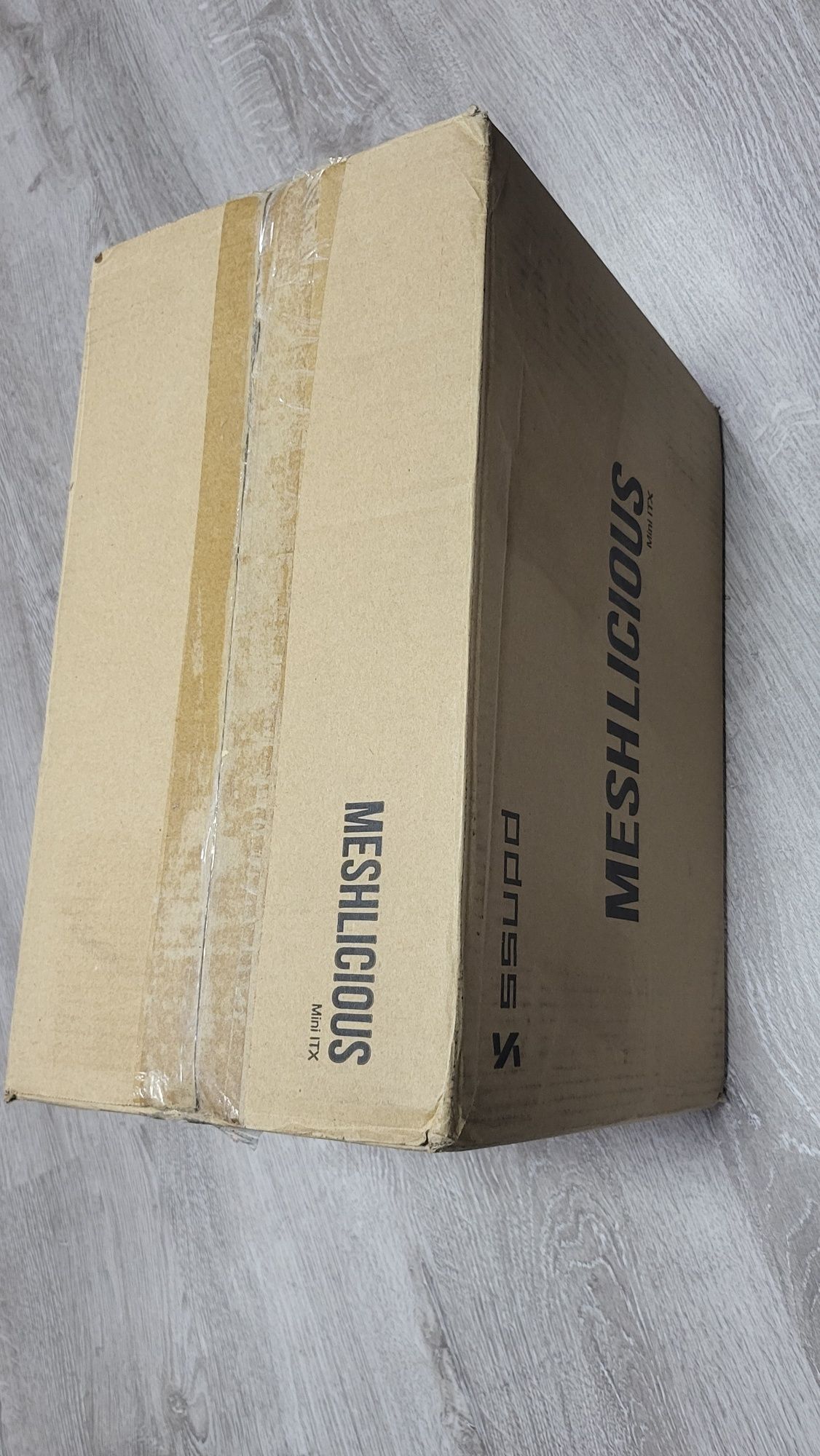 Корпус  Ssupd meshlicious Mini itx