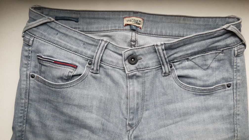 Джинсы tommy hilfiger, 38 m