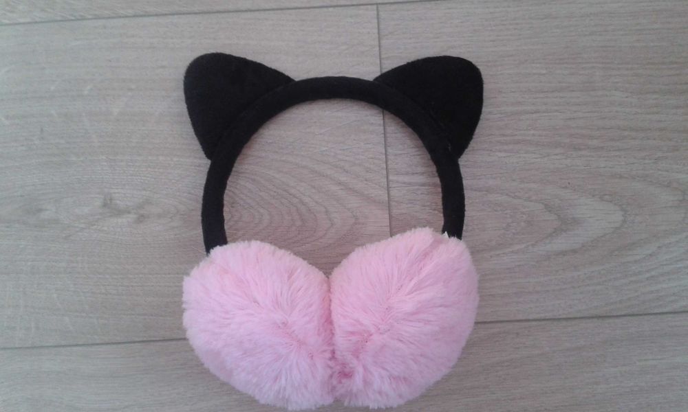 Nauszniki dziewczęce z uszkami różowe z cekinami Śliczne puszyste