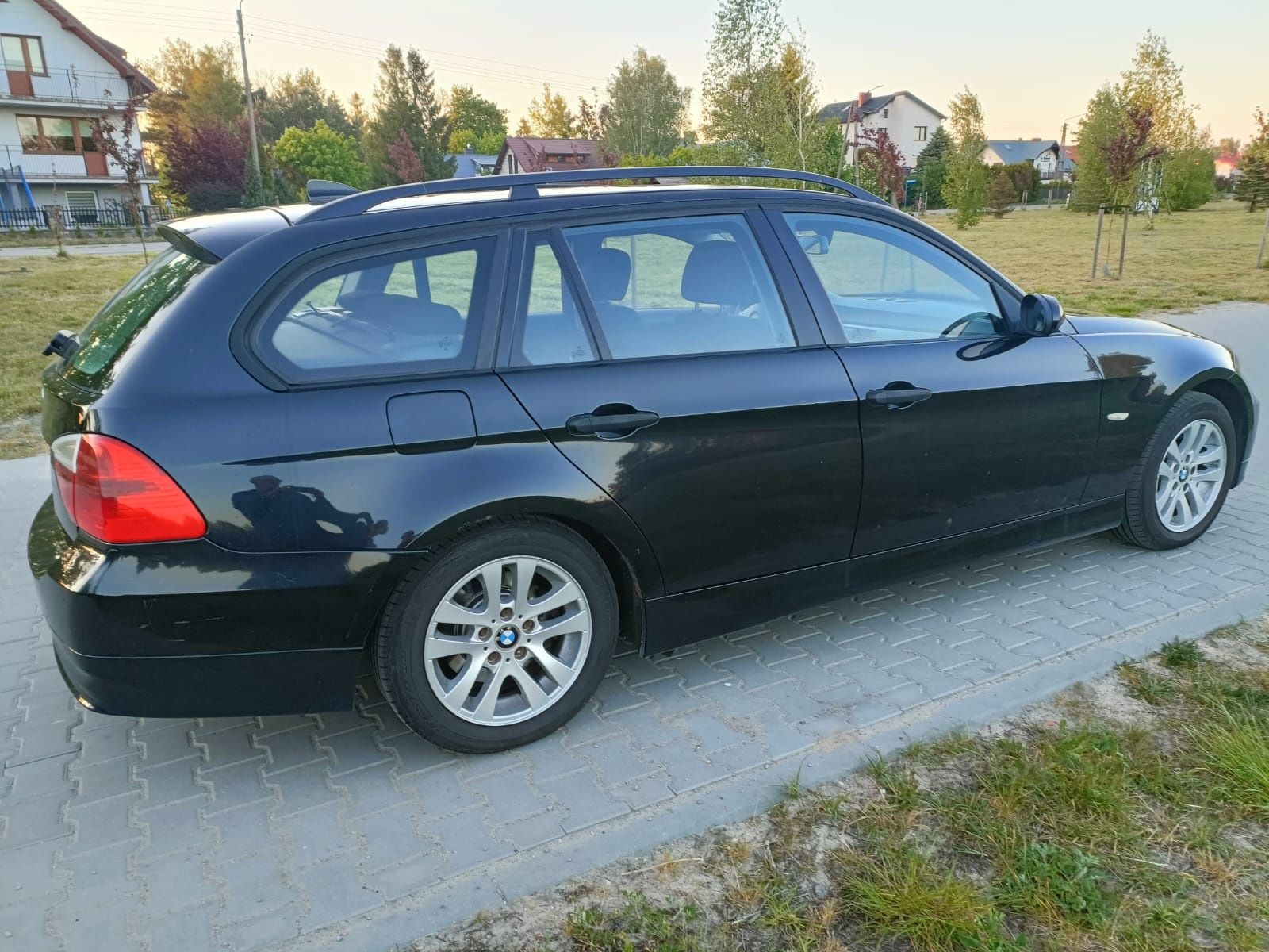 BMW E91 2.0d automat