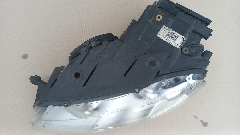 VW Passat b6 reflektor lampa lewa lewy bi  xenon