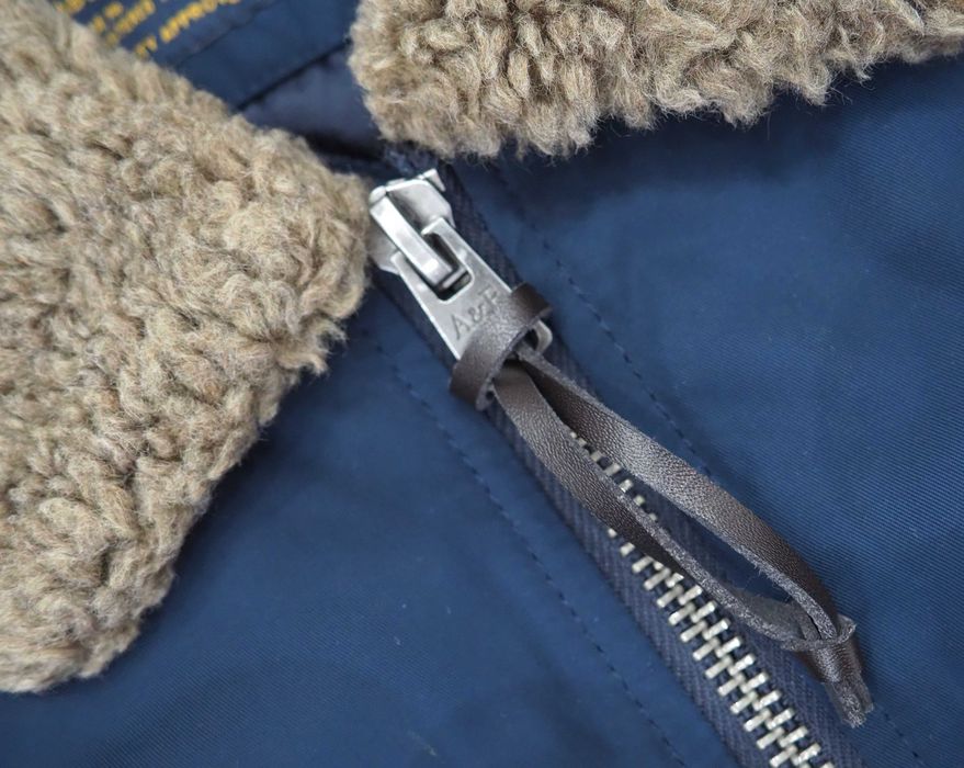 Hollister by Abercrombie & Fitch_Men’s Sherpa Collar Bomber_ XS/S
