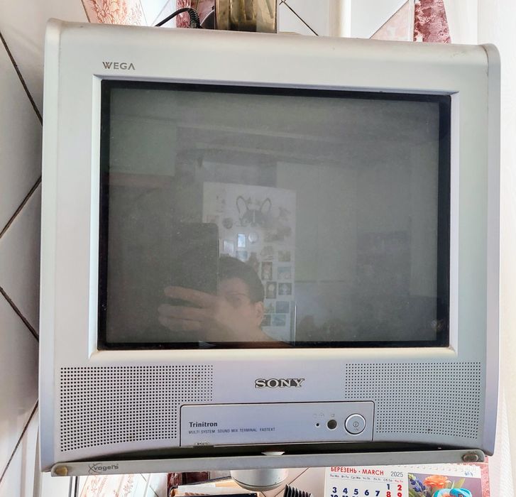 Телевизор SONY. Б.у.