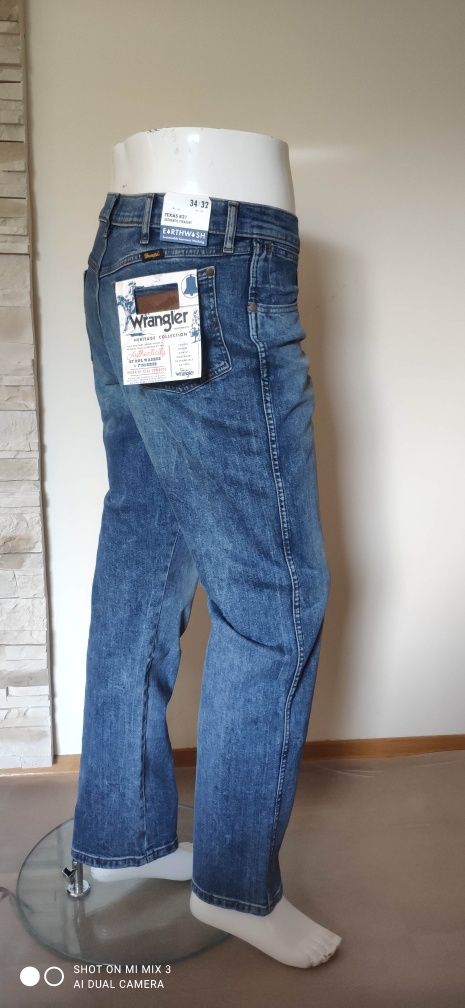 Wrangler Texas Straight Authentic Indigo męskie jeansy rozm 34/32