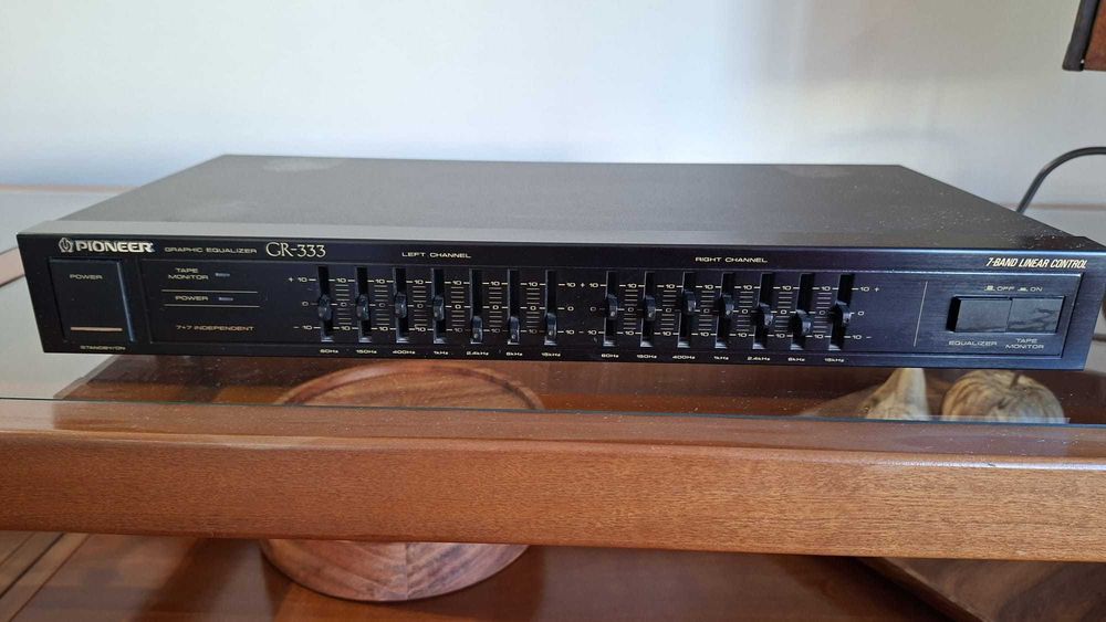 Equalizador Pioneer GR 333