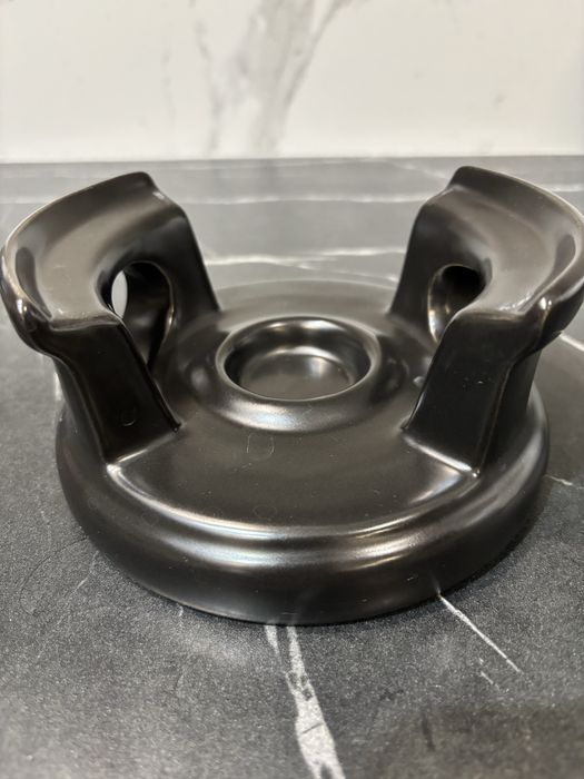 Dzbanek z podgrzewaczem bialy