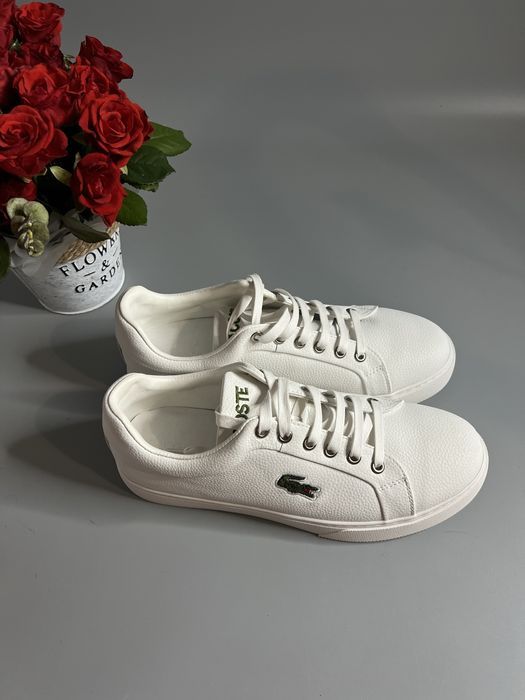 Білі кеди шкіряні кроссовки лакост lacoste кожа