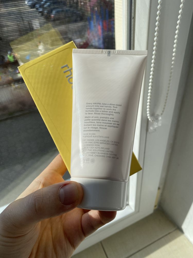 Rhode Pineapple Refresh Cleanser żel do twarzy