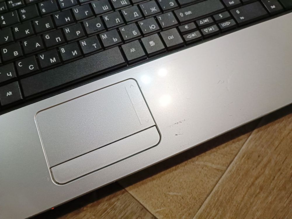 Ноутбук Acer Aspire E1-531G