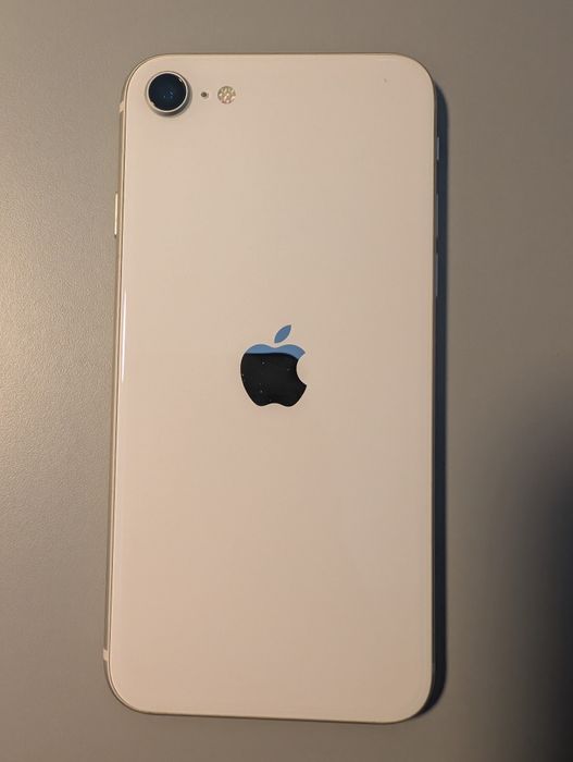 iPhone SE 3 generacji  64 GB
