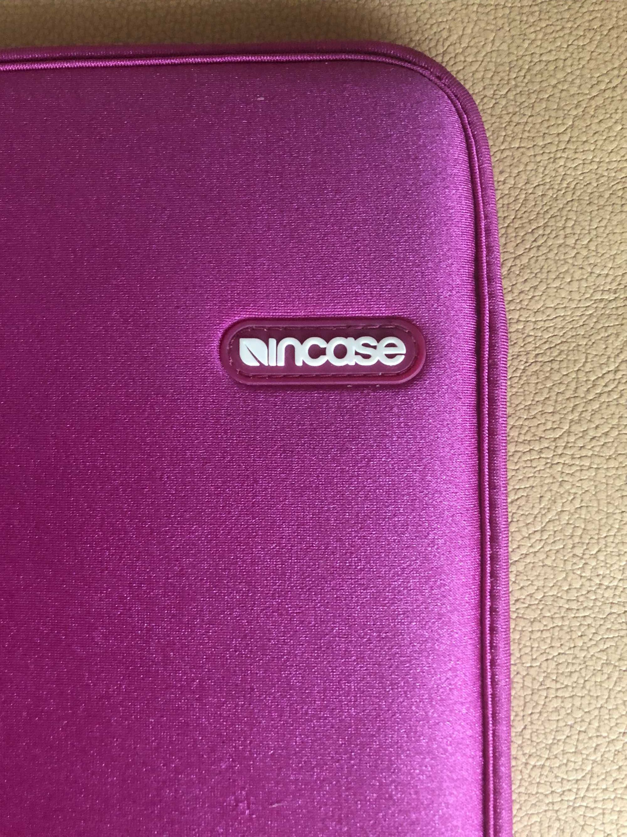 Incase etui do Apple Mcbook air 11