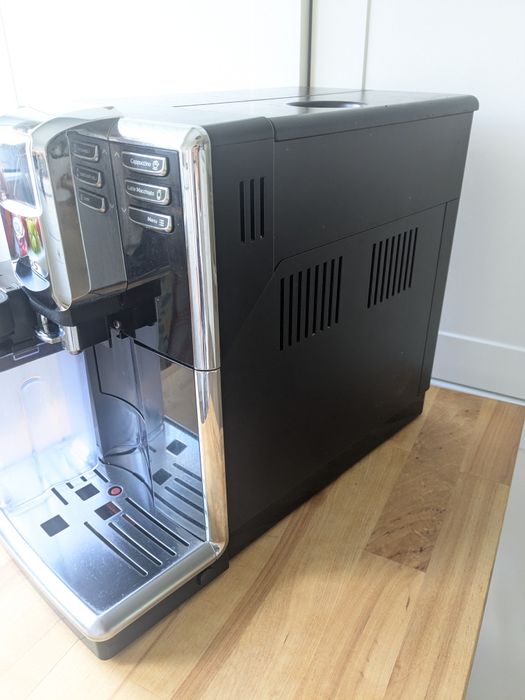 Express do kawy Philips EP 5360 automatyczny ciśnieniowy ze spieniacze