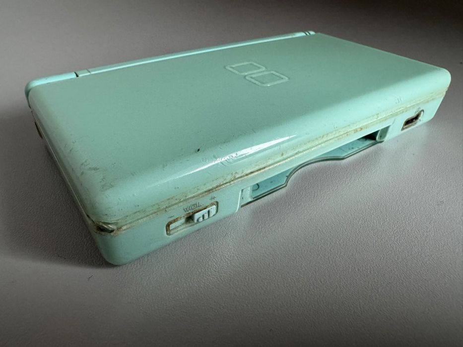 Nintendo DS Lite - unikatowy kolor
