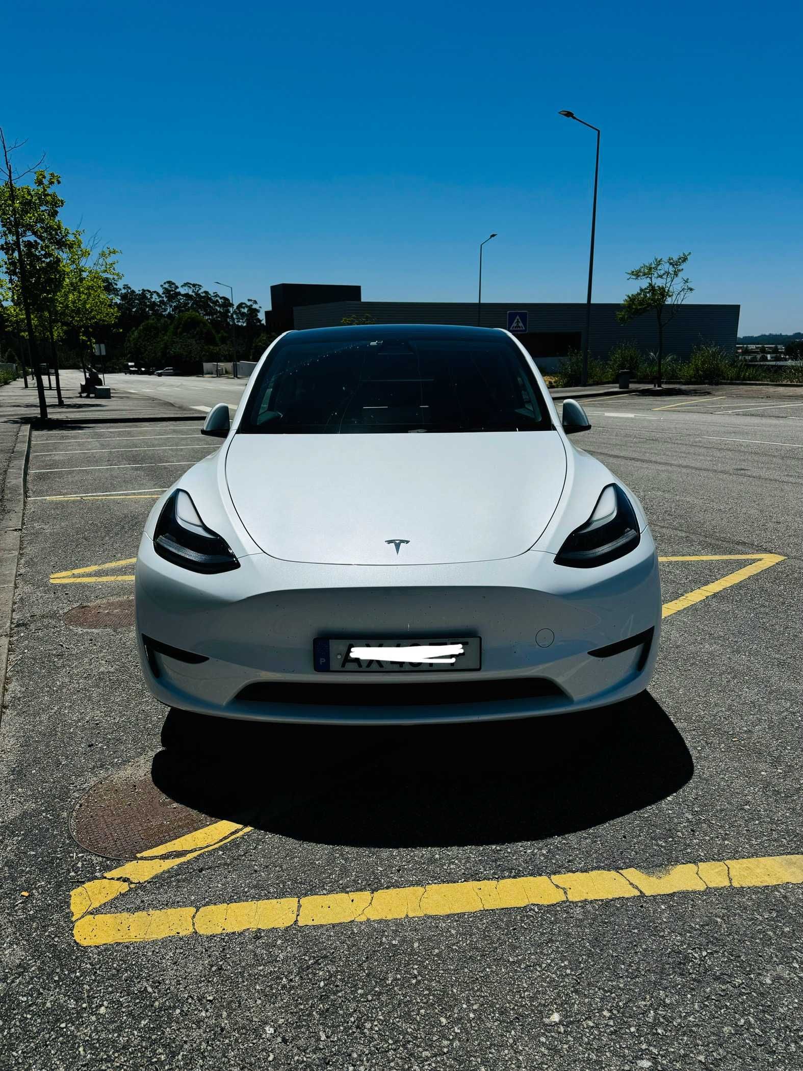 Tesla Y  RWD 2023