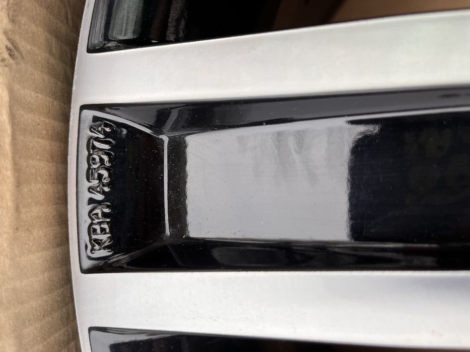 Alufelgi, jak nowe używane przez 3- miesiące