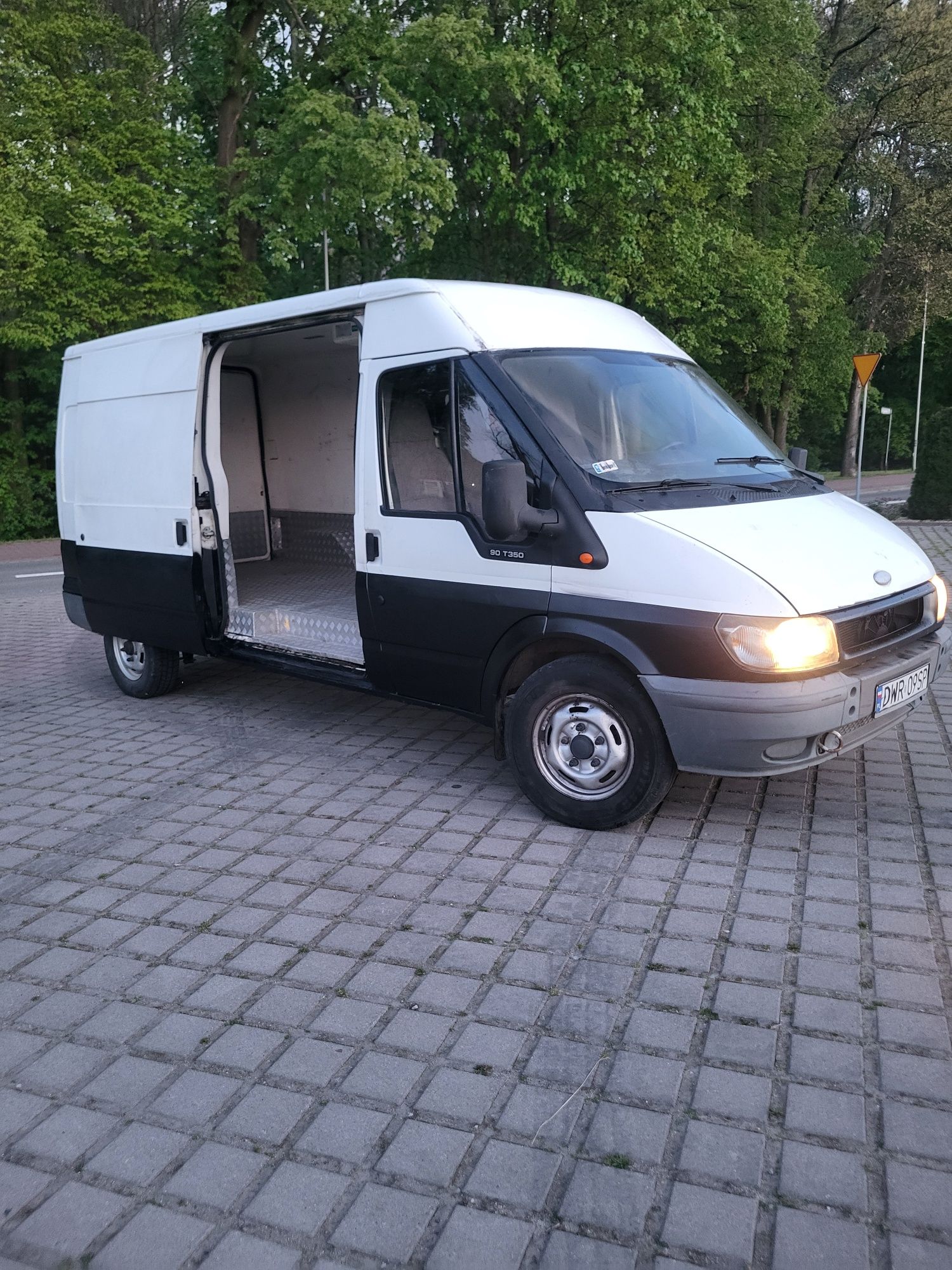 Ford transit 2.4