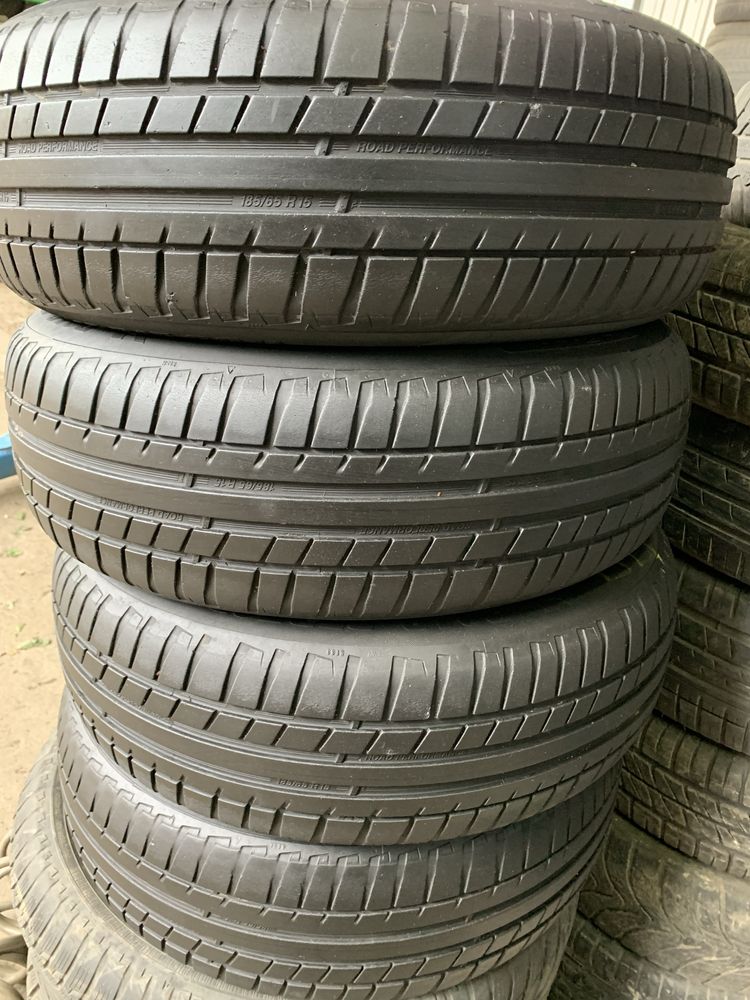 Продам резину 185/65R15