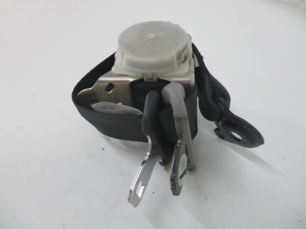 Cinto trás esquerdo TOYOTA Yaris (_P9_)