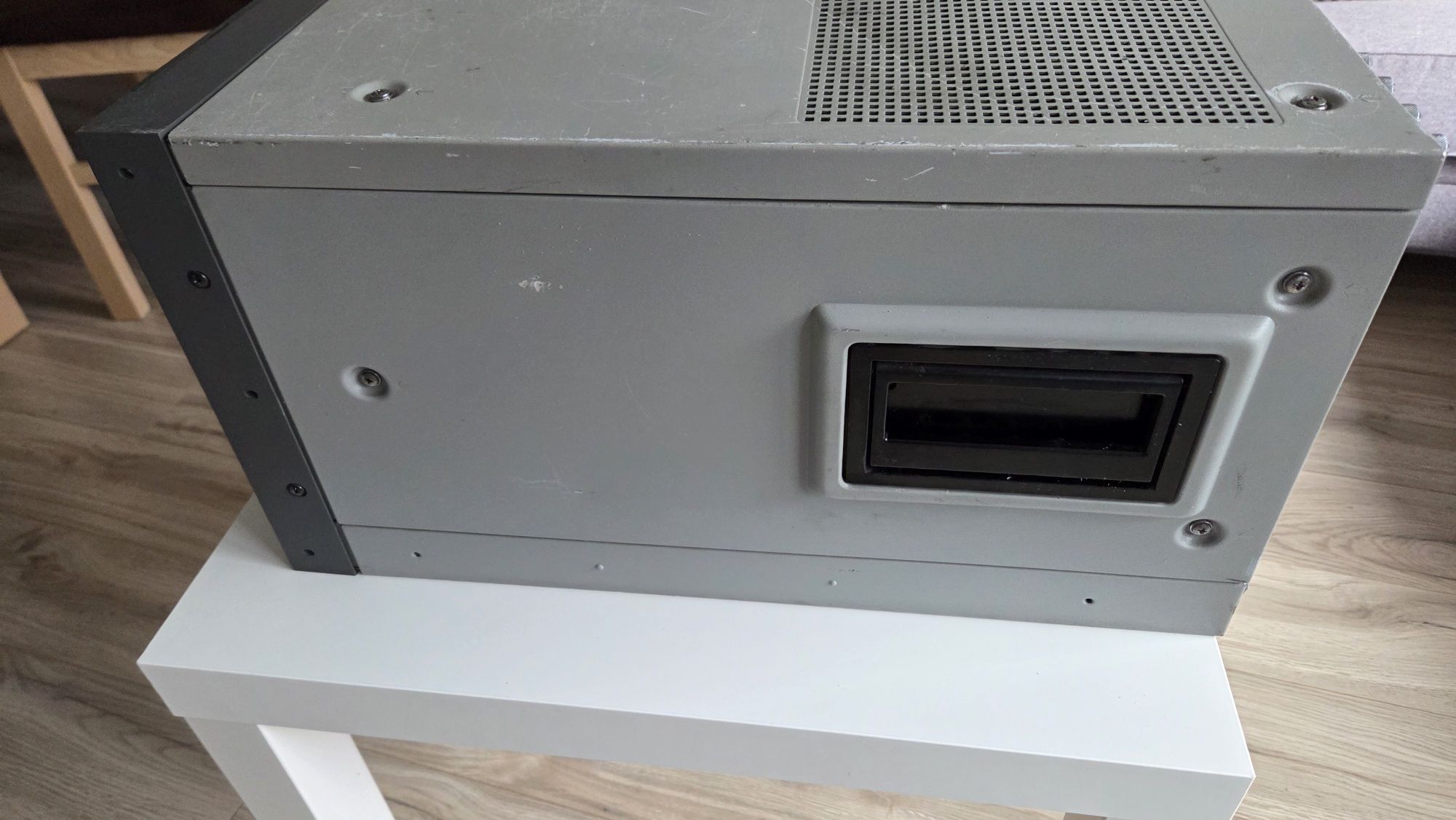 Retro monitor Sony BVM A14F5M Multiformat