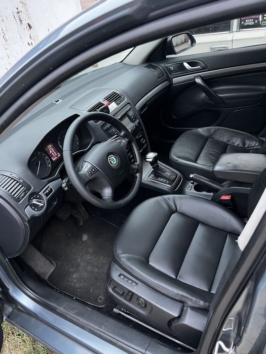 Skoda Octavia 2.0 TDI Автомат Максимальна комплектація