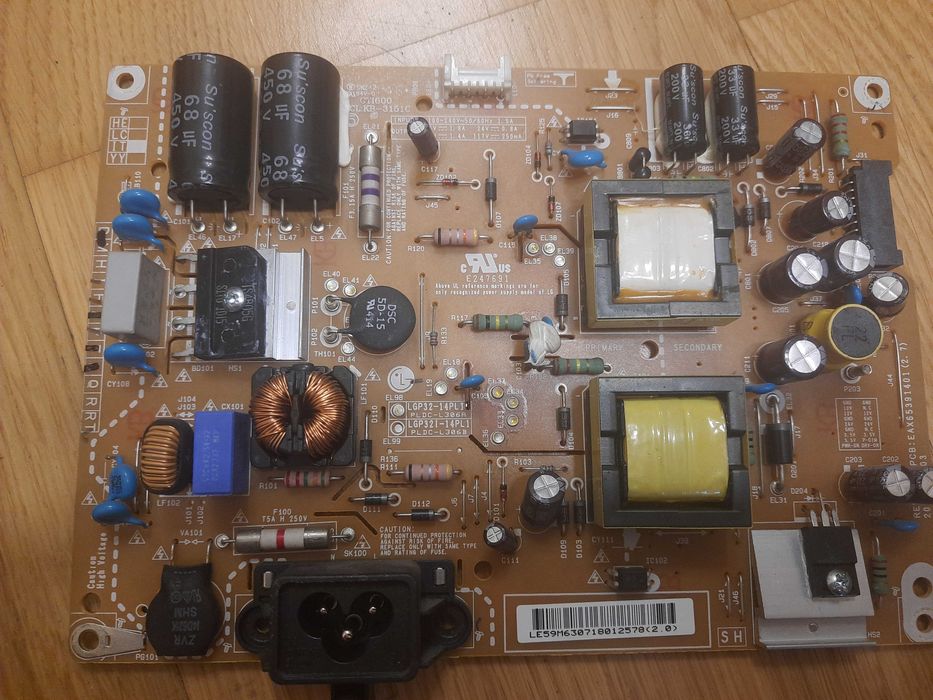 Запчасти и подставки для телевизоров Samsung le32r72b и LG 32lb561v