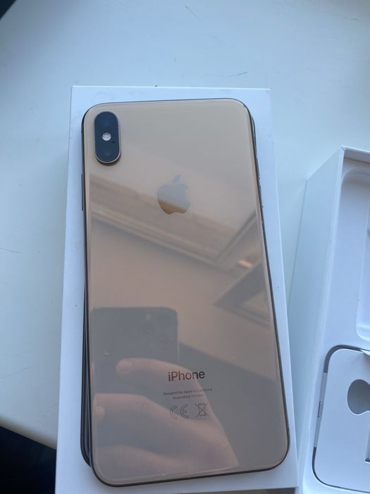 Продам iphone xs max 64gb