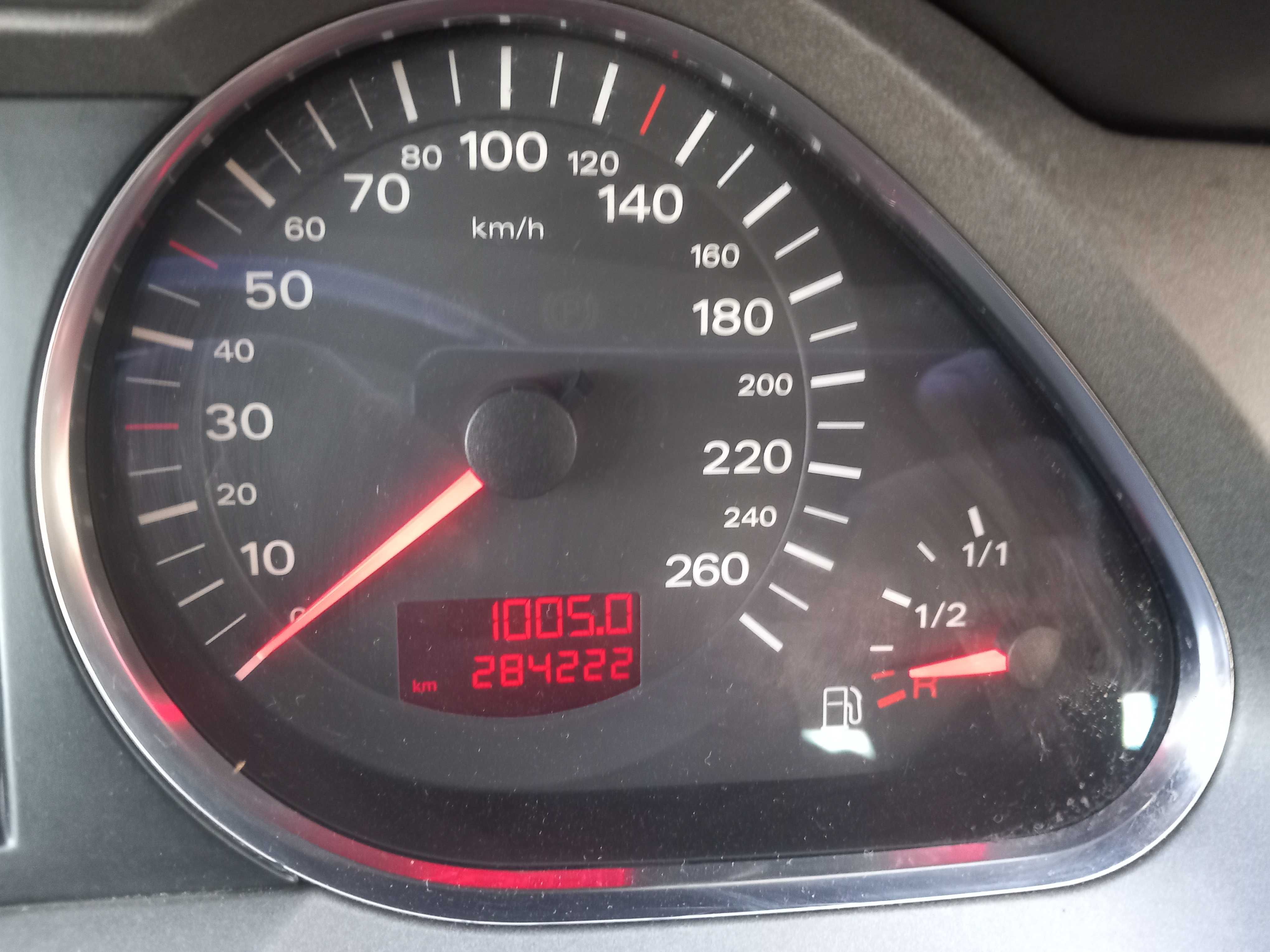 Sprzedam AUDI A6 2.0TDI 2005r.