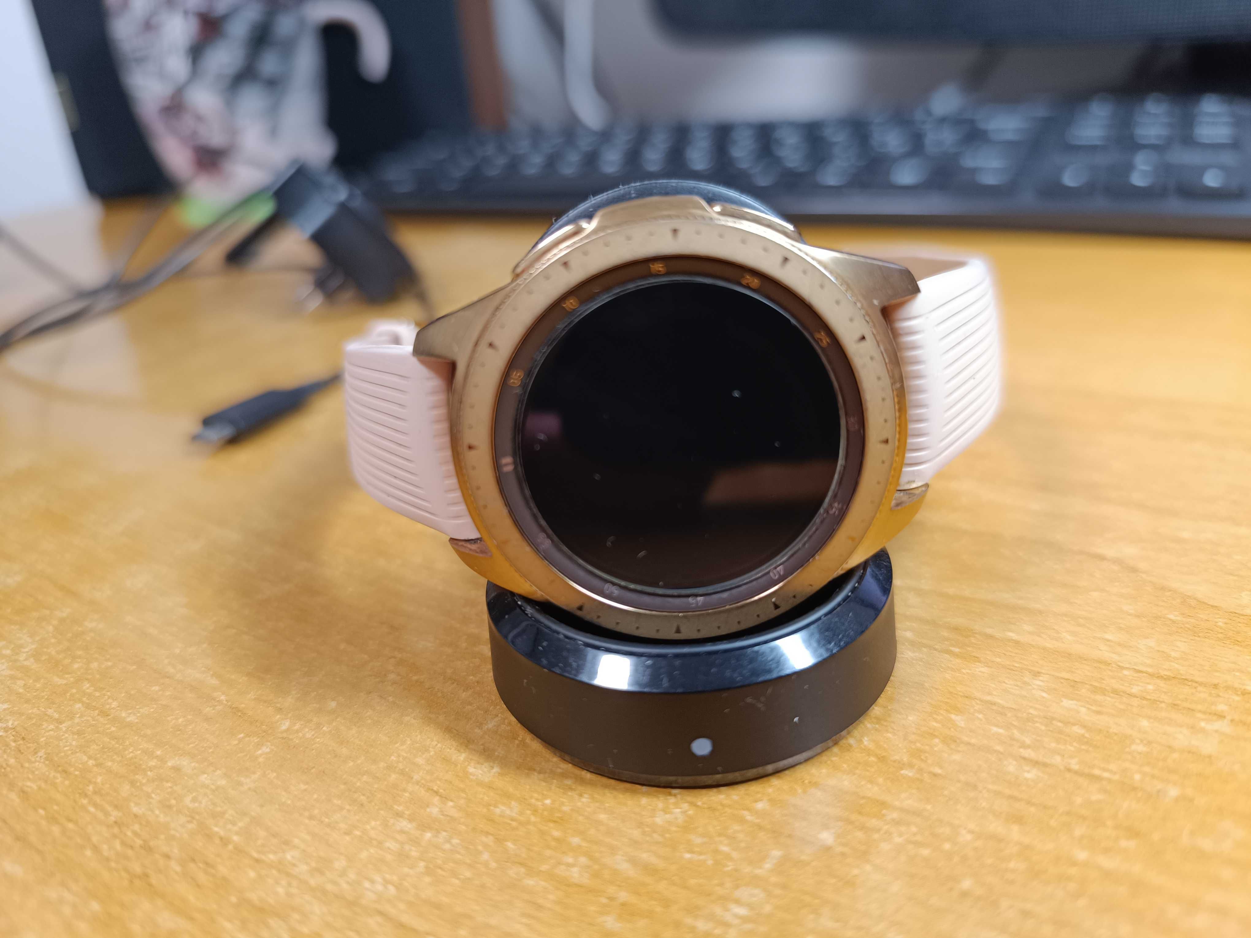 Samsung Galaxy Watch SM-R810 42mm Rose Gold