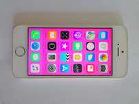iPhone SE (1 generacja) srebrny w dobrym stanie